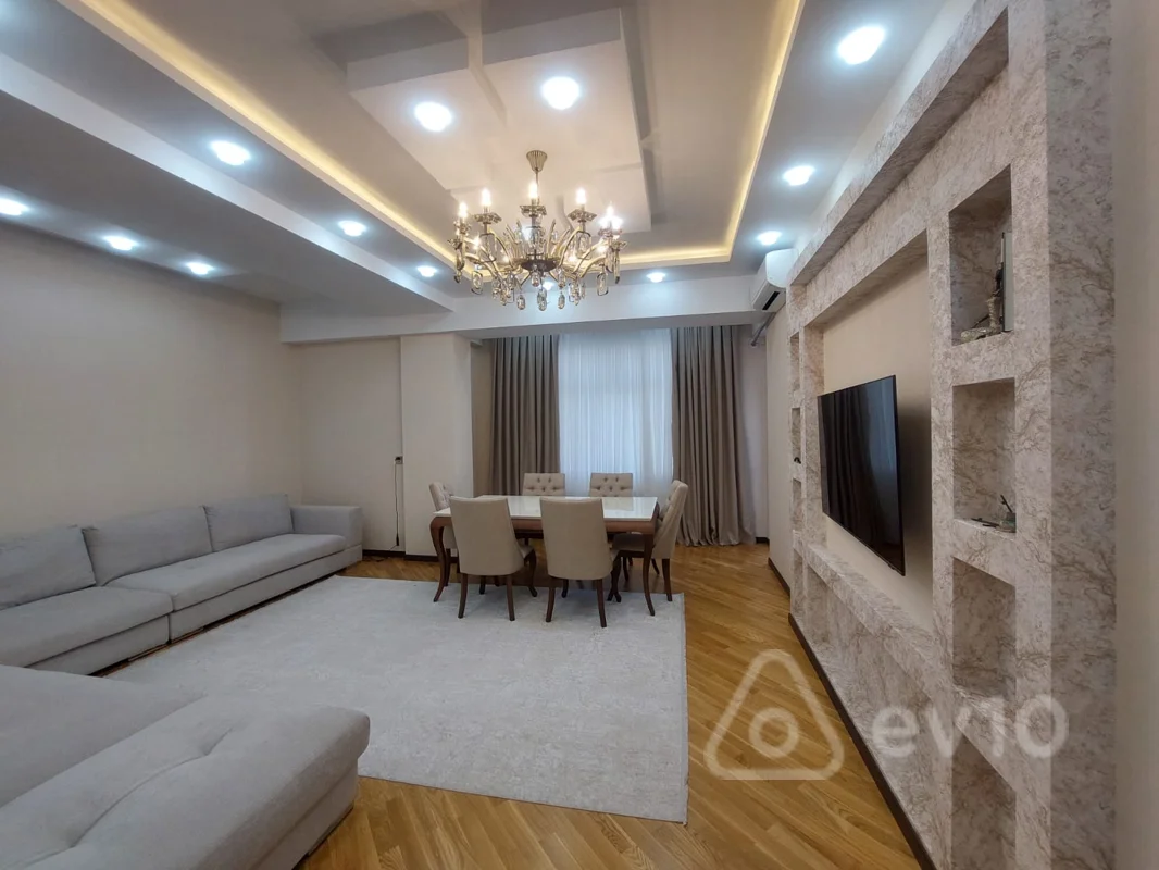 4 otaqlı mənzil, 175 m², Hüseynbala Əliyev — Mənzil, Bakı