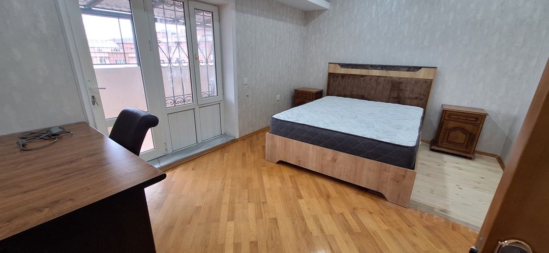 İcarəyə verilir 4 otaqlı yeni tikili 200 m² — Mənzil, Bakı (4)