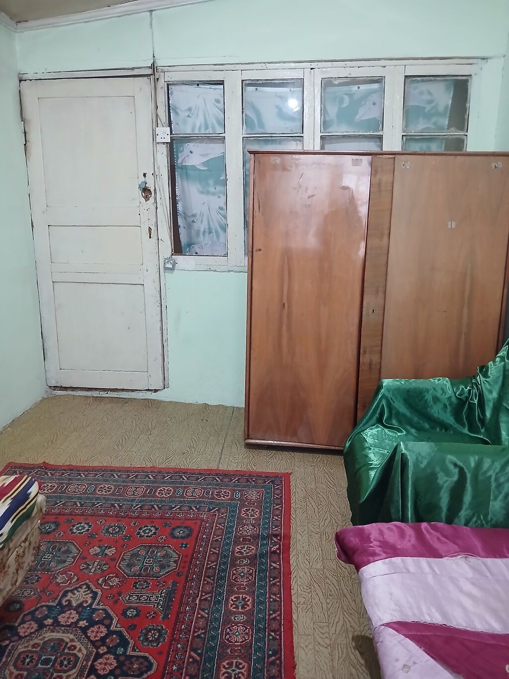 Kənd evinin icarəsi – geniş, mebellə təchiz olunmuş - Ümumi plan — Ev, villa, Bakı (5)