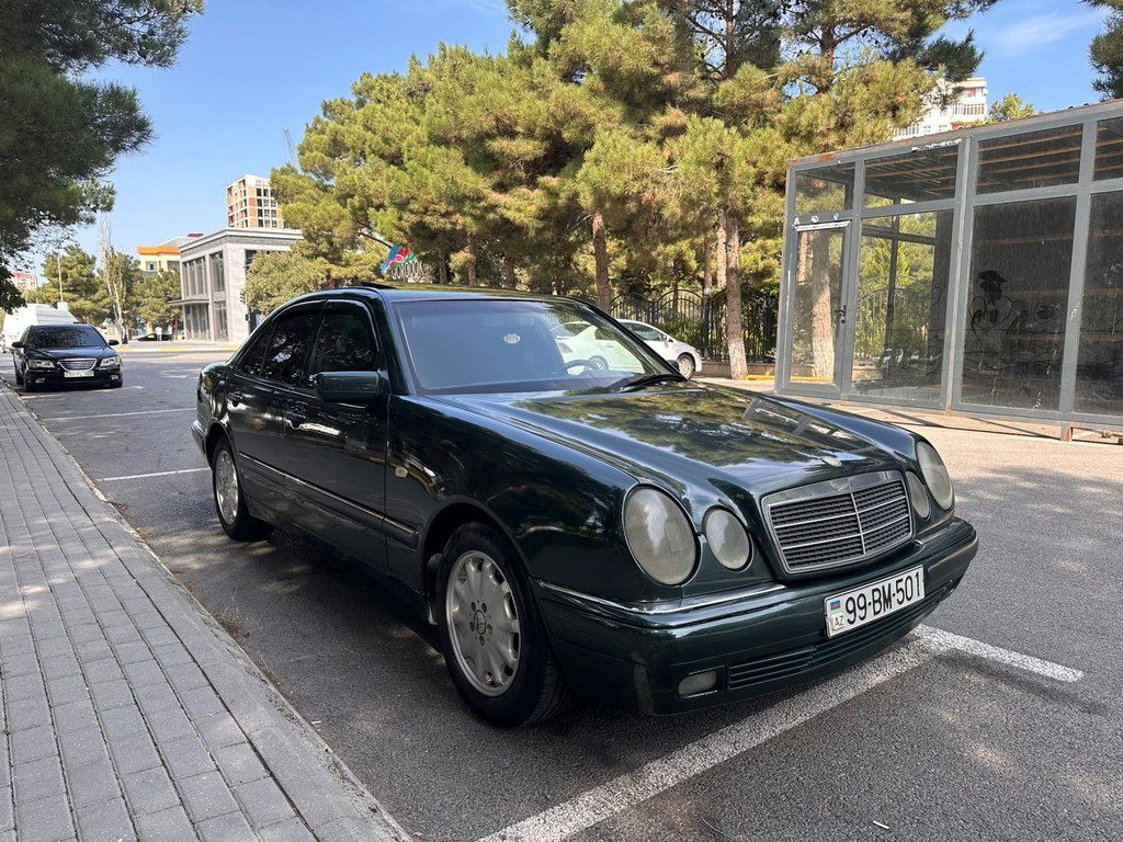 Mercedes E 240, 2.4 L, 1999 il, 350 000 km — Avtomobillər, Sumqayıt (3)
