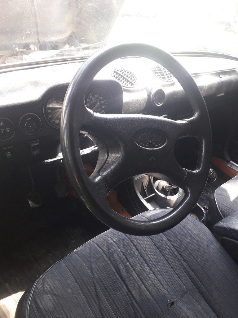 Lada (VAZ) 2106, 1.3 L, 1991 il, 200 000 km 34-BG-460 — Avtomobillər, Qax (5)