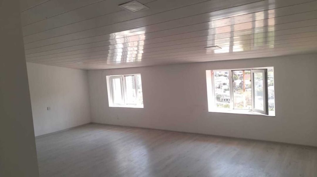 İcarəyə verilir 3 otaqlı köhnə tikili 130 m² — Mənzil, Bakı (2)