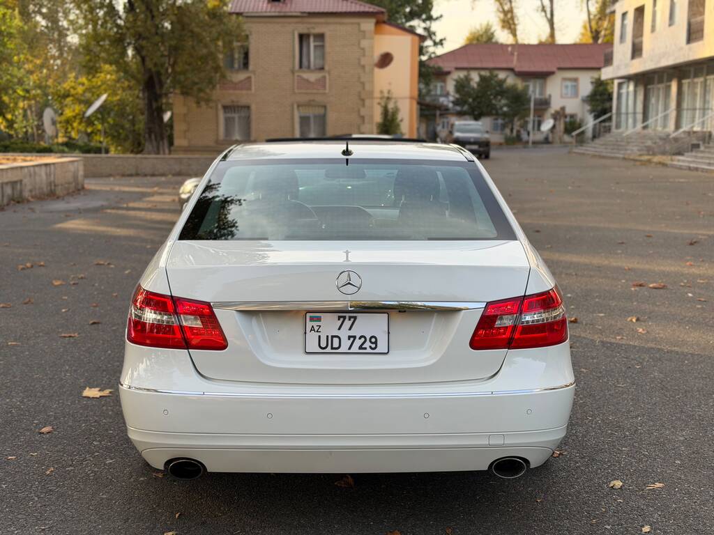 Mercedes E 200, 1.8 L, 2010 il, 149 547 km — Avtomobillər, İsmayıllı (2)