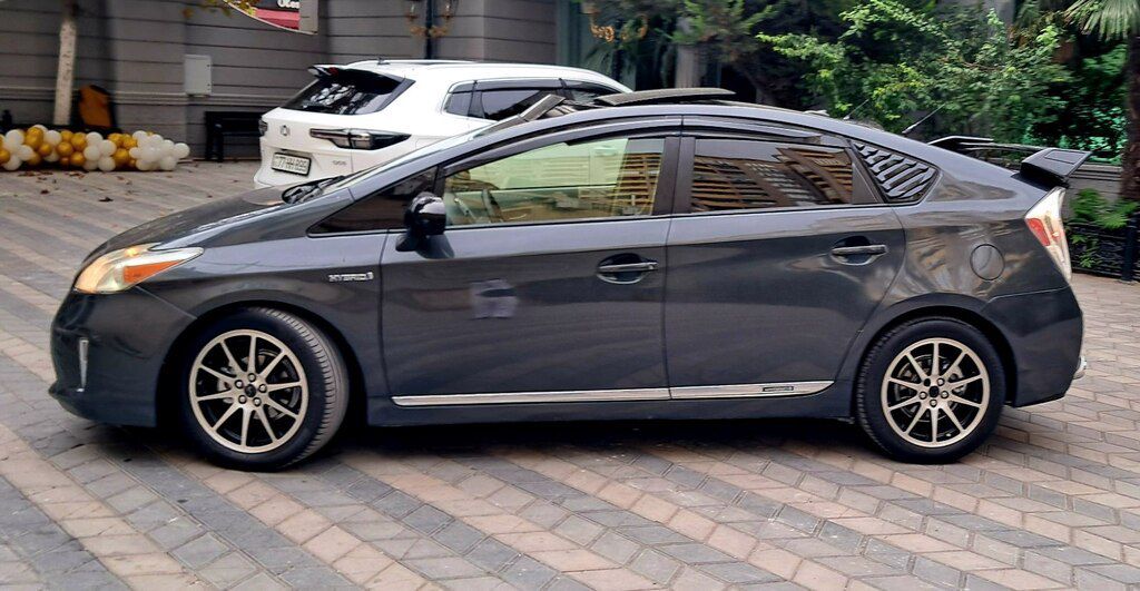 Toyota Prius, 1.8 L, 1.3 kWh, 2013 il, 264 500 km — Avtomobillər, Bakı (10)