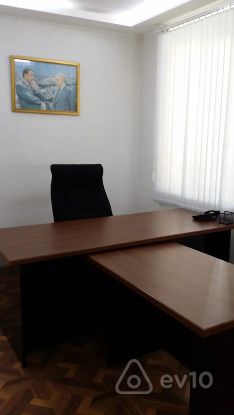 Ofis, 66 m², İstiqlaliyyət küçəsi — kirayə — Ofis, Bakı (5)