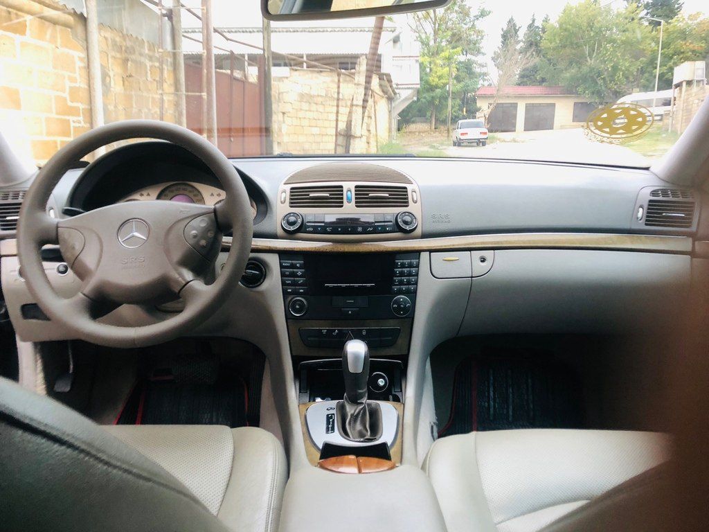Mercedes E 270, 2.7 L, 2002 il, 500 000 km — Avtomobillər, Şamaxı (10)