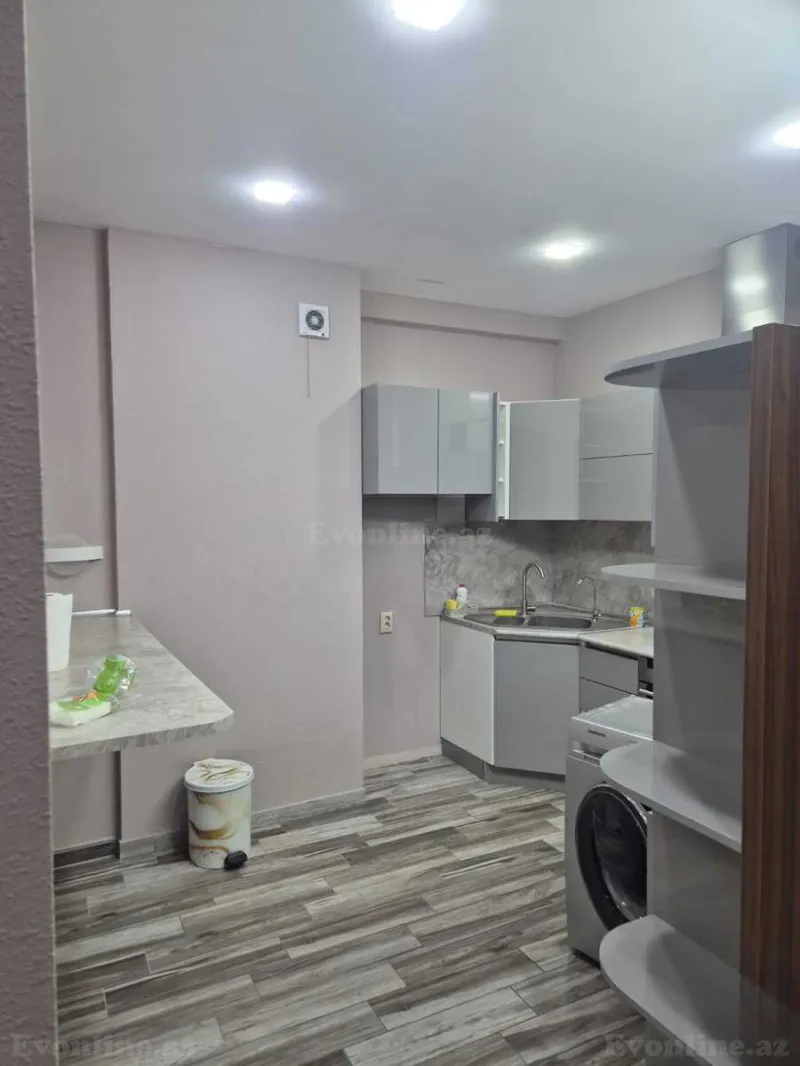 Satılır 3 otaqlı Mənzil Yeni tikili 100 m² Bakı, Nəsimi r., 28 May m — Mənzil, Bakı (3)