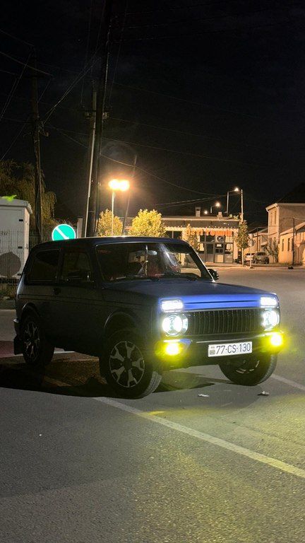 Lada (VAZ) Niva, 1.6 L, 1984 il, 100 000 km 77-CS-130 — Avtomobillər, Gəncə (4)