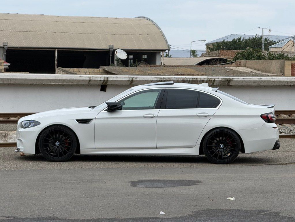 BMW 528, 2.0 L, 2016 il, 160 365 km — Avtomobillər, Gəncə (7)