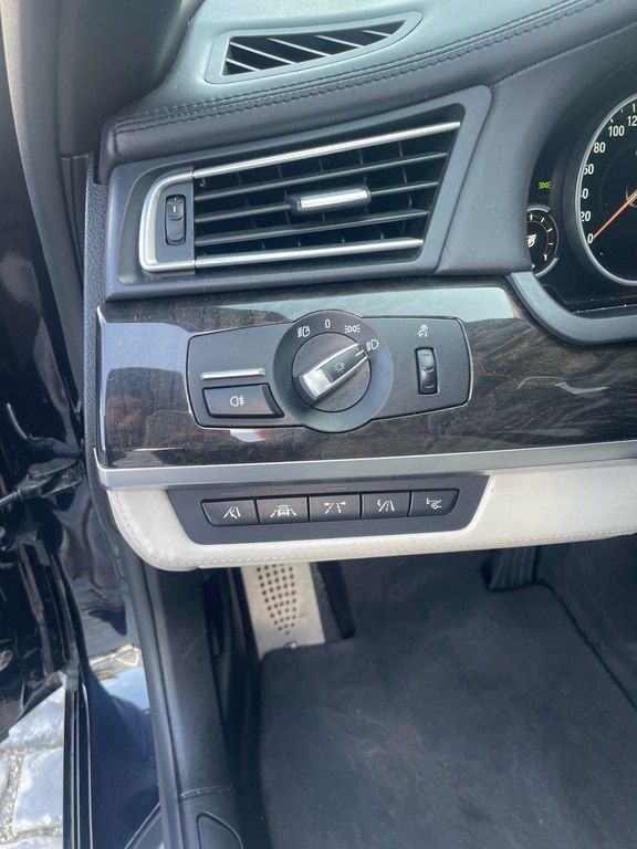 BMW 760, 6.0 L, 2013 il, 215 000 km — Avtomobillər, Bakı (9)