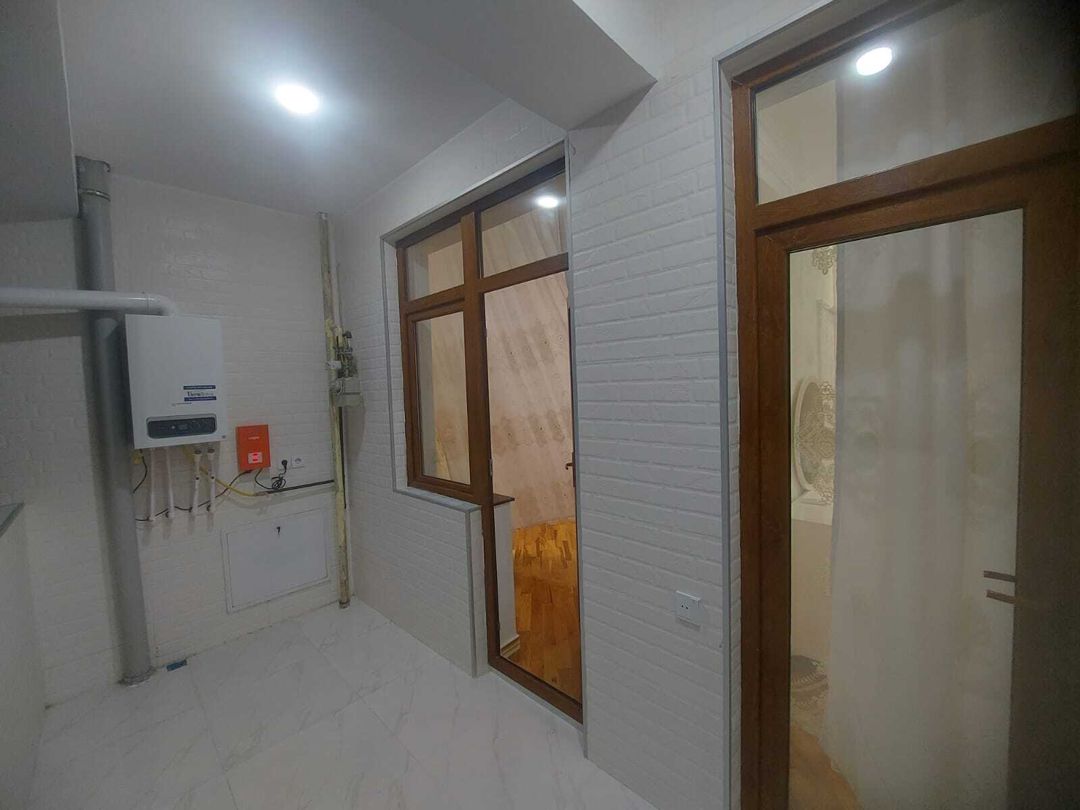 İcarəyə verilir 3 otaqlı yeni tikili 110 m² — Mənzil, Bakı (8)