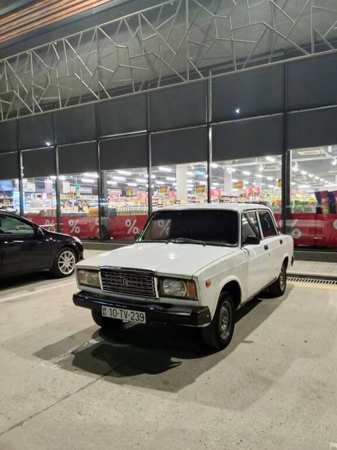 Lada (VAZ) 2107, 1.6 L, 1990 il, 56 568 km — Salyan