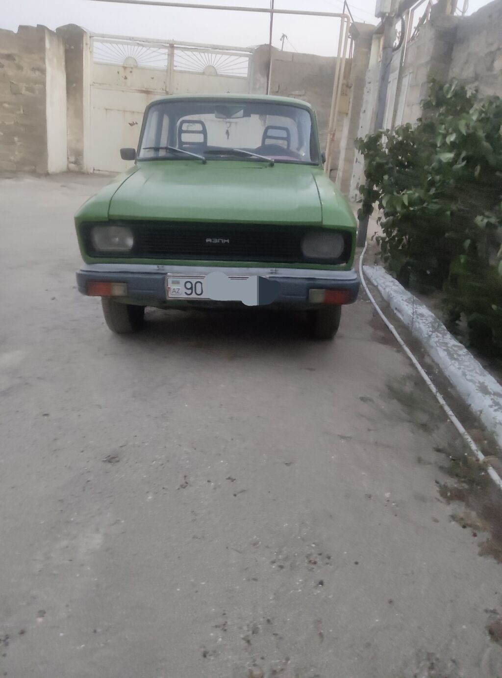Satılır: Moskvich Azlk 2140 (yaşıl rəng) Xüsusiyyətlər: - Kuzov — Avtomobillər, Digah