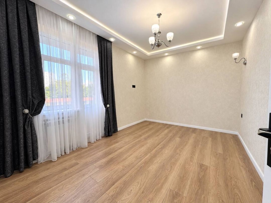 Satılır 2 otaqlı köhnə tikili 65 m² — Mənzil, Bakı (3)