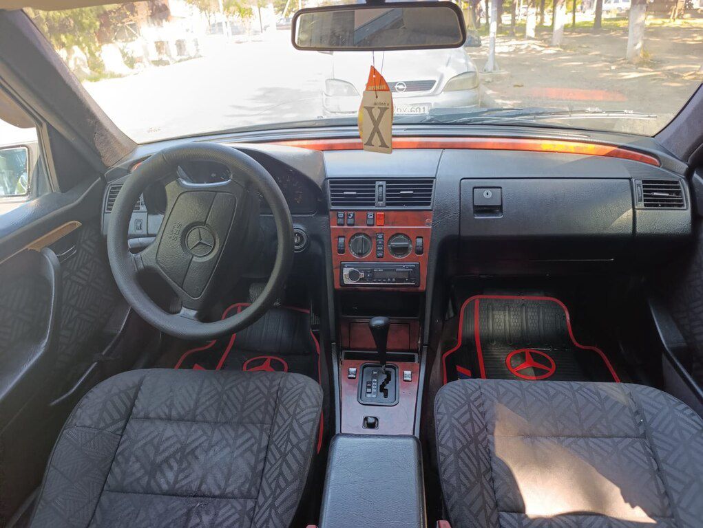 Mercedes C 180, 1.8 L, 1994 il, 356 332 km 12-BJ-490 — Avtomobillər, Mingəçevir (9)