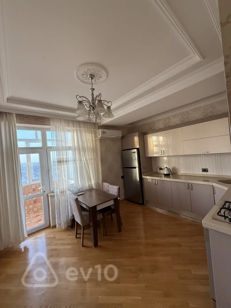 4 otaqlı mənzil, 155 m², Badamdar — kirayə — Mənzil, Bakı (10)