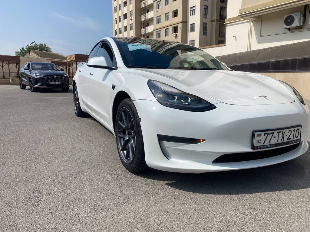 Tesla Model 3, 60 kWh, 2023 il, 126 000 km 77-TX-210 — Avtomobillər, Bakı (2)