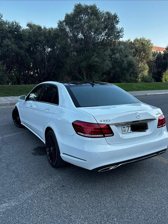 Mercedes E 250 4MATIC, 2.1 L, 2015 il, 236 000 km — Avtomobillər, Bakı (5)