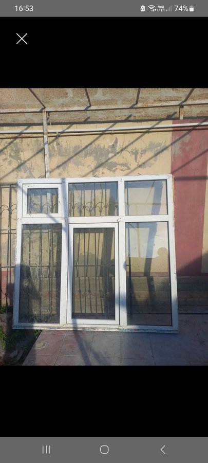 Pəncərə — Bakı