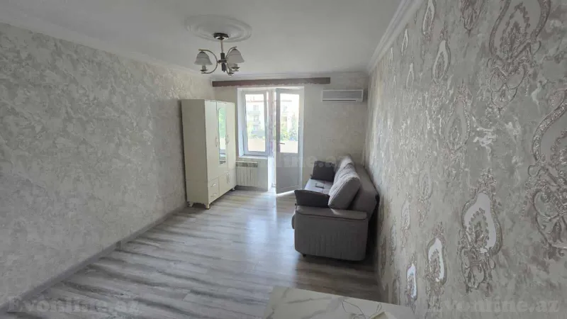 Satılır 1 otaqlı Mənzil Köhnə tikili 35 m² Bakı, Nizami r., Qara Qarayev m., 8-ci kilometr — Bakı