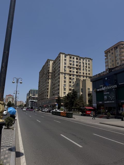 Satılır 3 otaqlı yeni tikili 121 m² — Bakı
