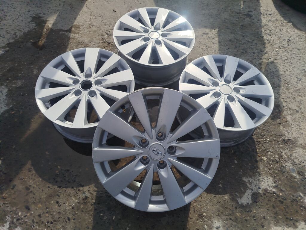 Hyundai orijinal yüngül lehimli disk R-17 kanli Sonata üçün barter — Diskləri, Bakı (2)