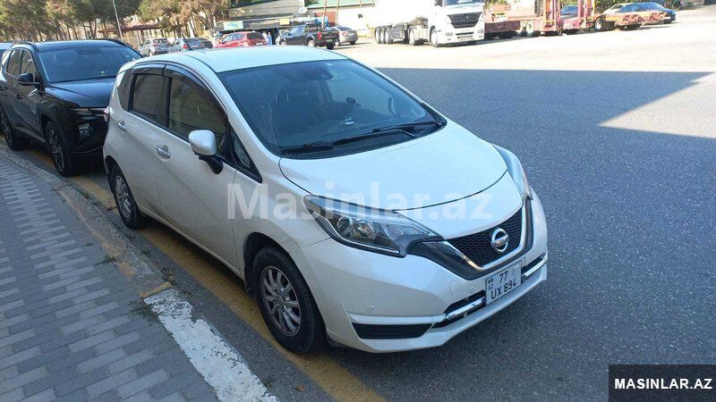 Nissan Note, 2018 il 77-UX-894 — Avtomobillər, Bakı