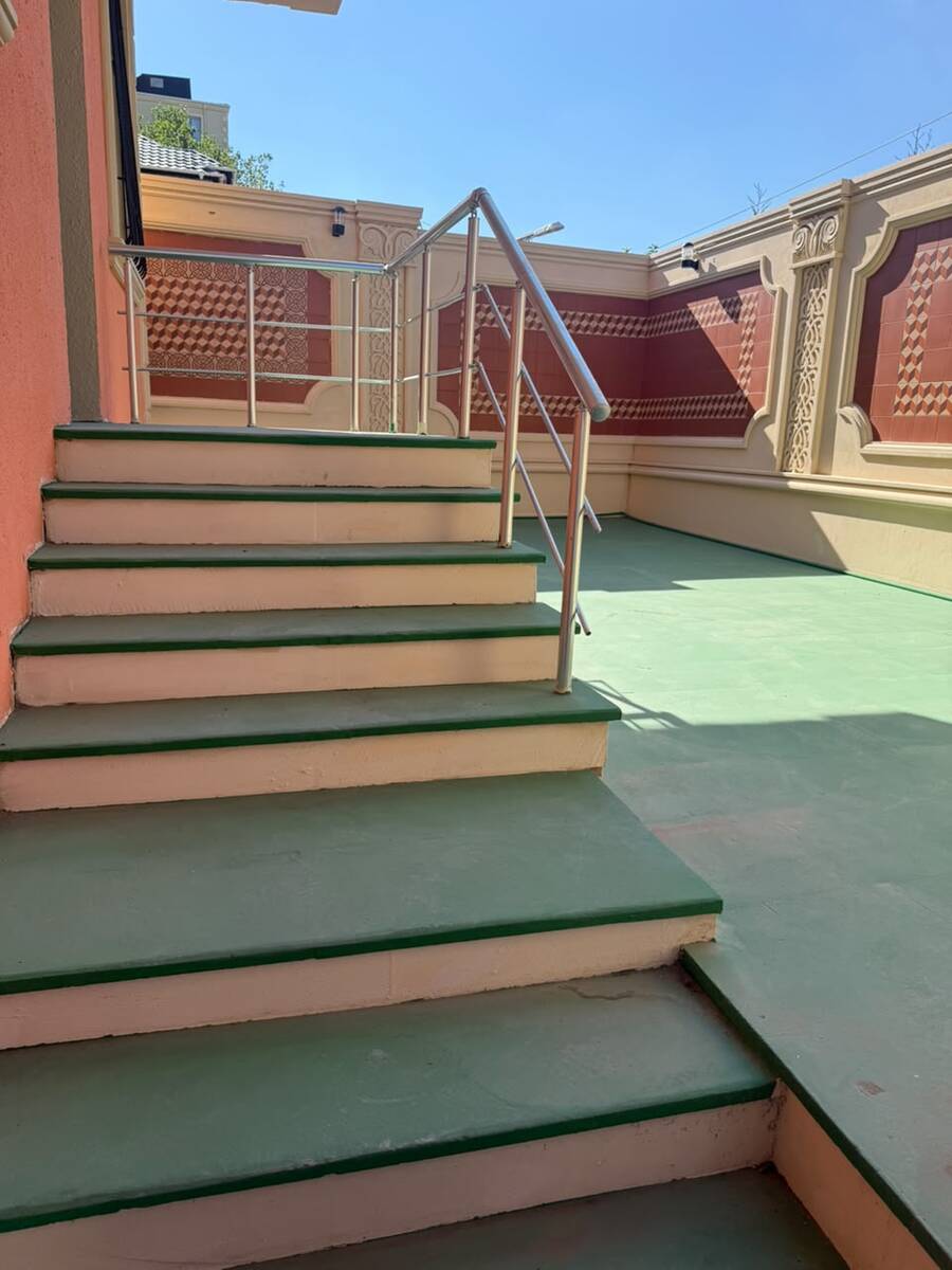 Satılır 4 otaqlı həyət evi/bağ evi 140 m² — Ev, villa, Bakı (2)