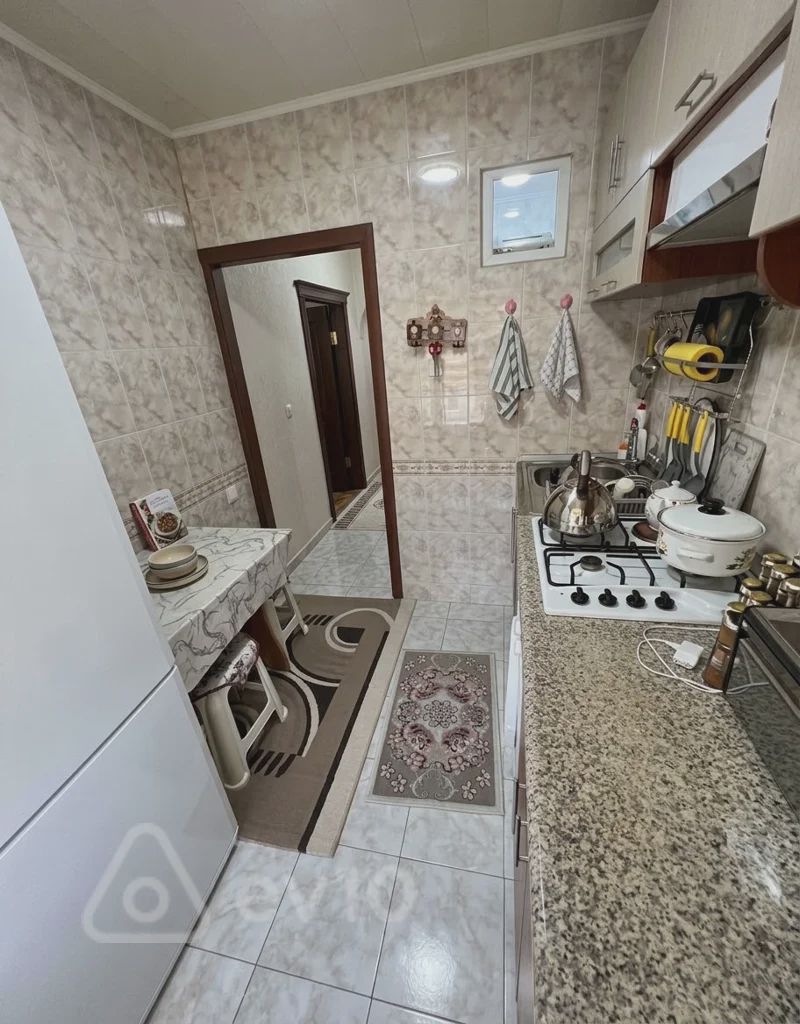 For sale: 3-room apartment (old building), 68 m² — Mənzil, Bakı (12)