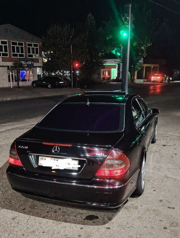 Mercedes E 220, 2.2 L, 2003 il, 400 000 km — Avtomobillər, Masallı (4)