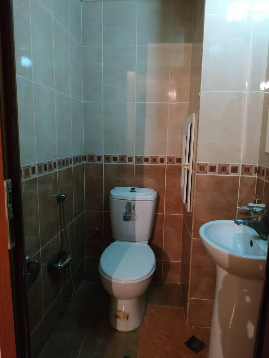 İcarəyə verilir 3 otaqlı yeni tikili 145 m² — Mənzil, Bakı (9)