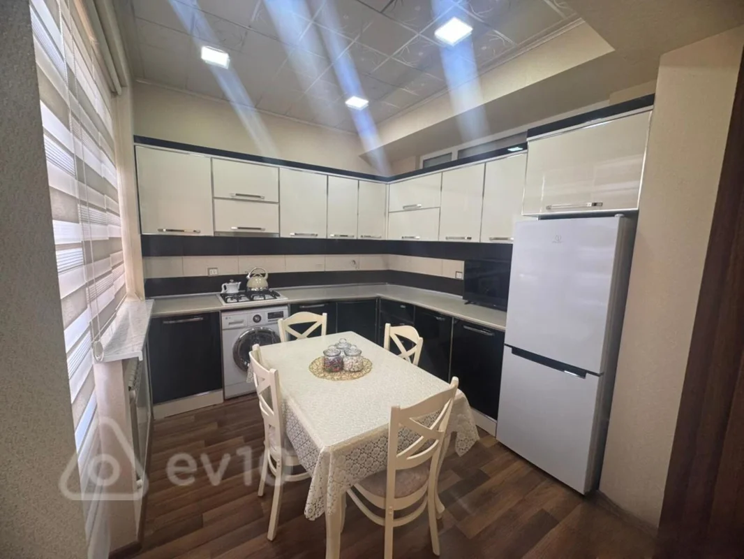 3 otaqlı mənzil, 73 m², Mircəlal küçəsi — Mənzil, Bakı (7)