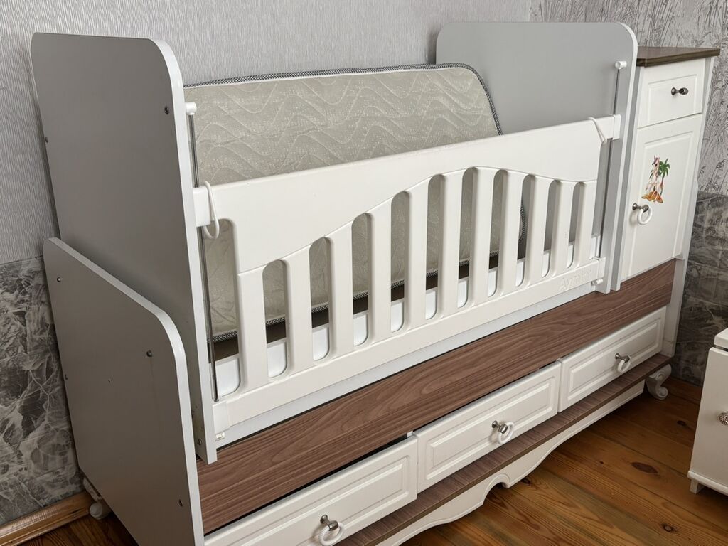 Uşaq beşiyi – çevik kombi model - Rəng və material: ağ və qəhvəyi — Bəşikləri, Bakı (4)