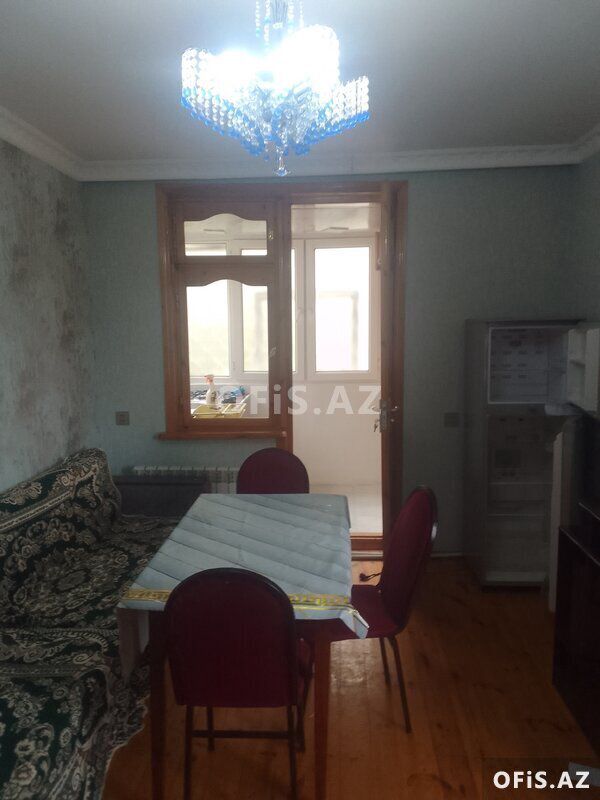 Köhnə tikili Kirayə Verilir Yasamal r., İnşaatçılar m., 5 otaq, 35 m² — Mənzil, Bakı (7)