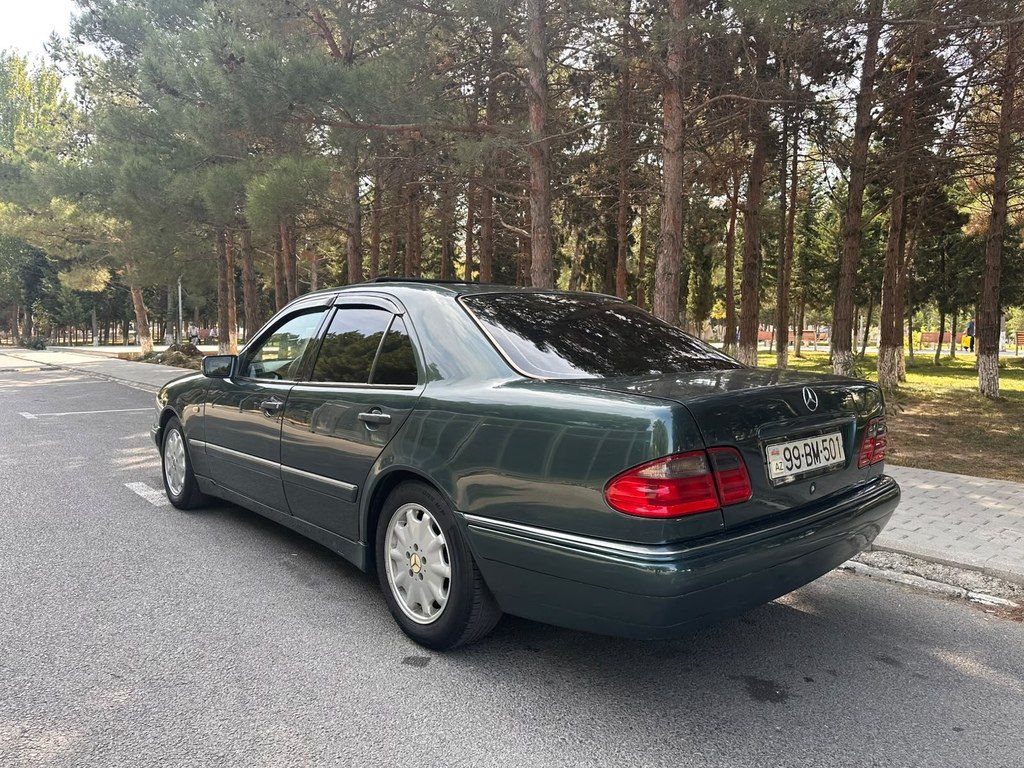 Mercedes E 240, 2.4 L, 1999 il, 350 000 km — Avtomobillər, Sumqayıt (7)