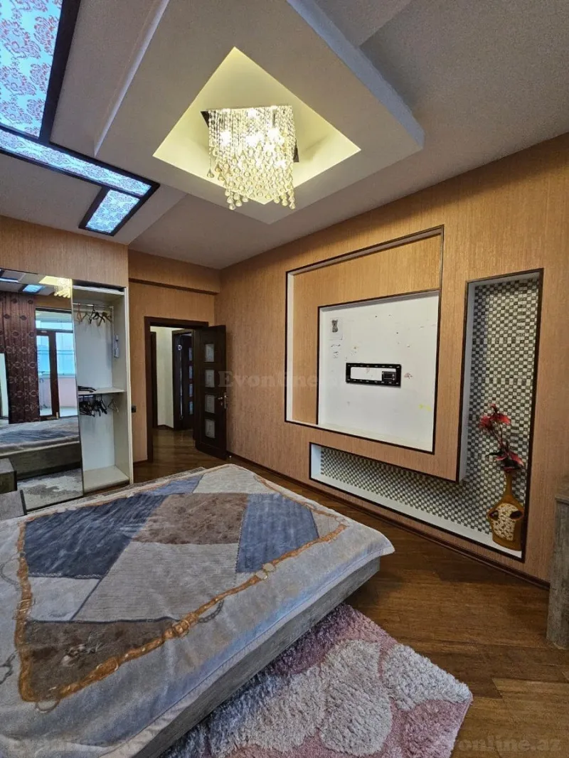 Satılır 4 otaqlı Mənzil Yeni tikili 200 m² Bakı, Yasamal r., Elmlər Akademiyası m — Mənzil, Bakı (6)