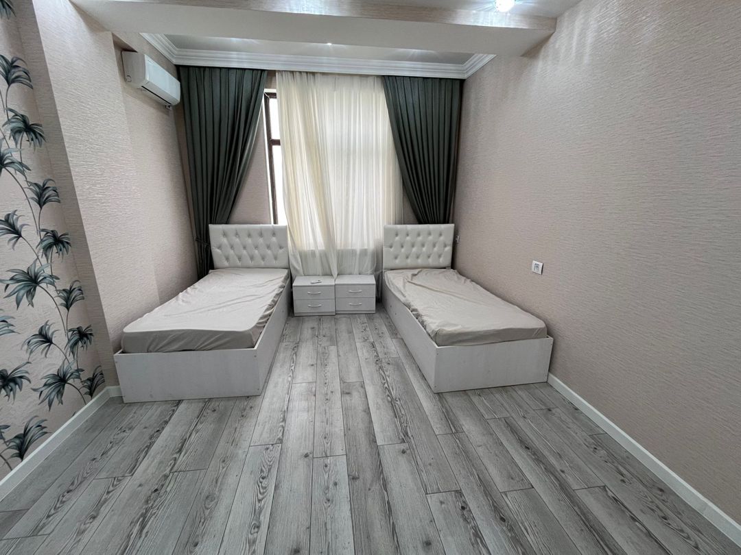 İcarəyə verilir 3 otaqlı yeni tikili 140 m² — Mənzil, Bakı (6)