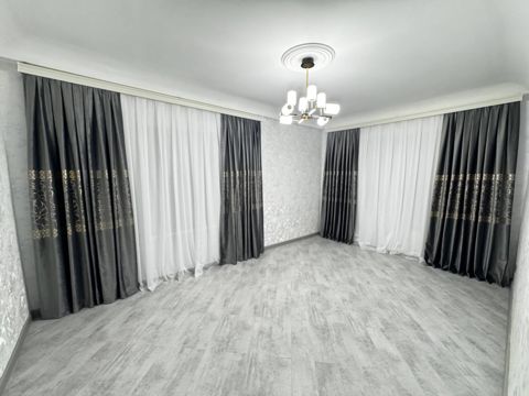 Satılır 2 otaqlı köhnə tikili 55 m² — Bakı