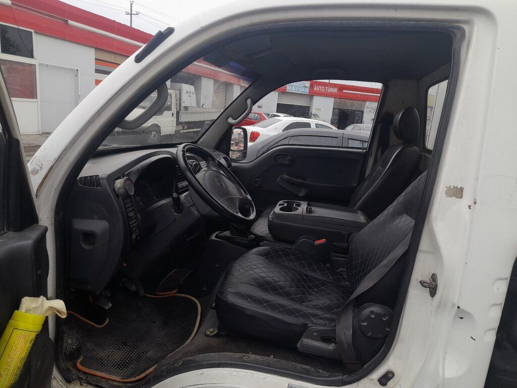 Kia Bongo, 2.7 L, 2004 il, 298 540 km — Yük maşınları, Bakı (10)