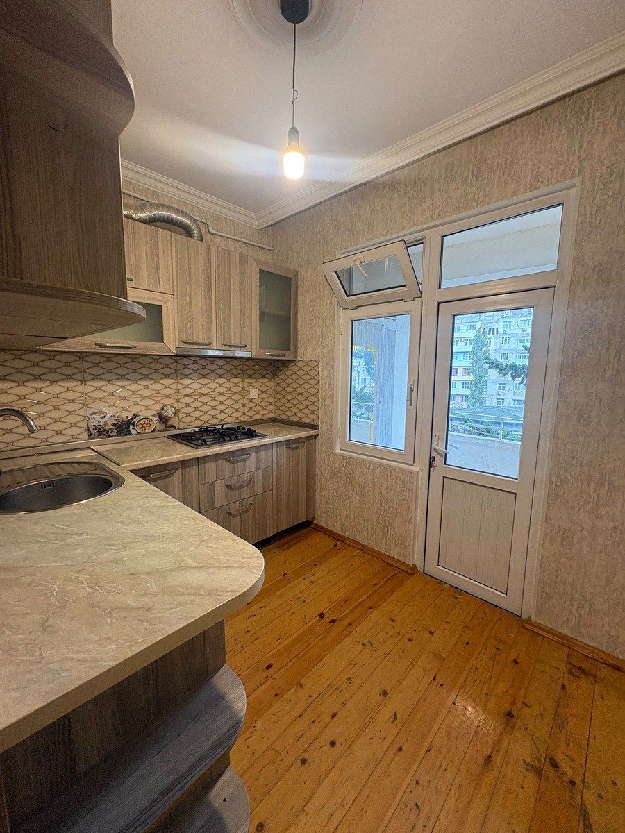 Satılır 2 otaqlı köhnə tikili 60 m² — Mənzil, Bakı (6)