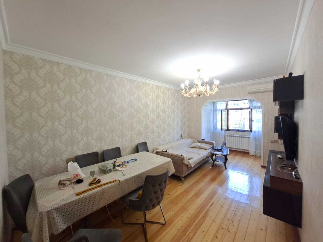Satılır 2 otaqlı köhnə tikili 60 m² — Mənzil, Bakı