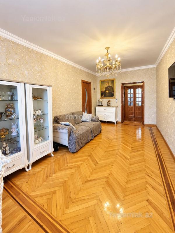 Satılır 4 otaqlı Bina evi menzil (Köhnə tikili), 100 m², Yasamal rayonu — Mənzil, Bakı (4)