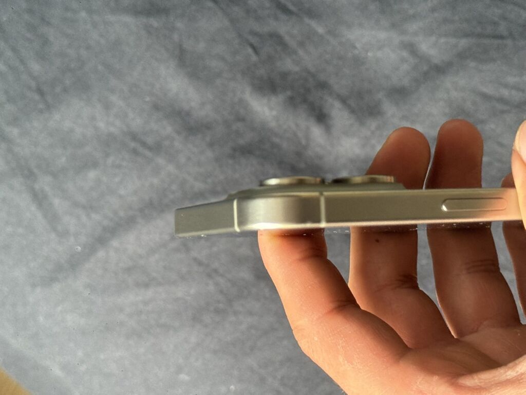 IPhone 15 Pro Max, Gümüşü, Face ID — Apple iPhone, Bakı (4)