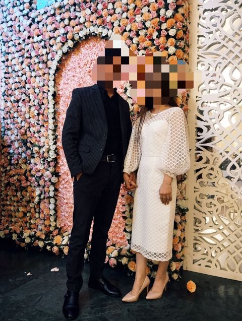 Ağ rəngli zərif ziyafət/gecə donu - Model: Midi uzunluqda, dizdən — Digah