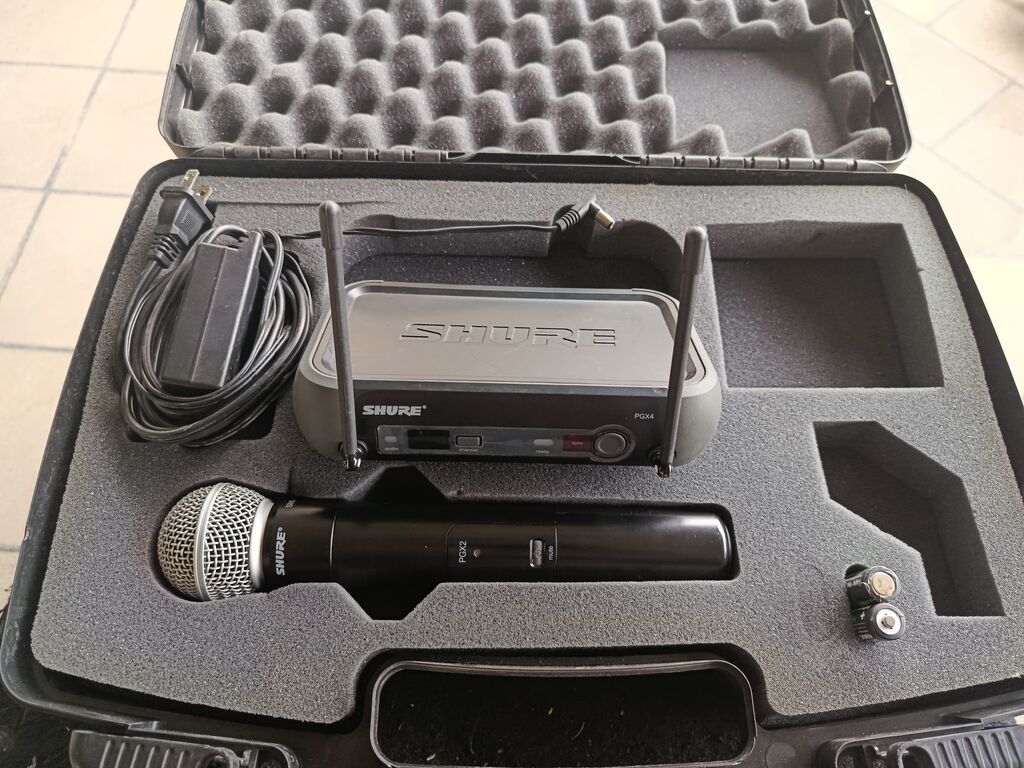 Shure PGX4 + PGX2 simsiz mikrofon sistemi .çox az işlənib tam arginal — Mikrafonlar, Şamaxı