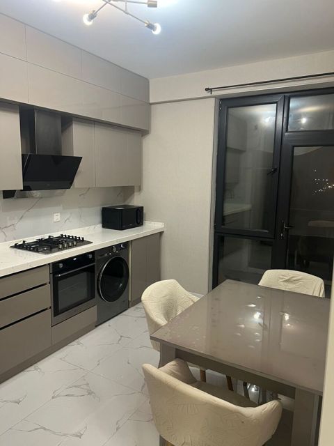Satılır 2 otaqlı yeni tikili 72 m² — Elmir bəy — Apartment