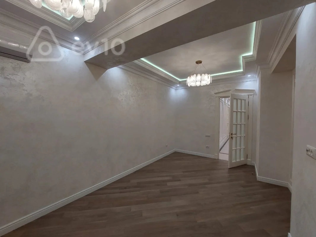 3 otaqlı mənzil, 154 m², Mirqasımov — Mənzil, Bakı (9)