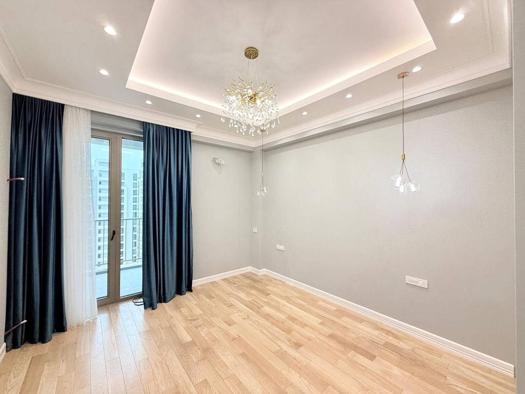 Satılır 4 otaqlı yeni tikili 180 m² — Mənzil, Bakı (8)