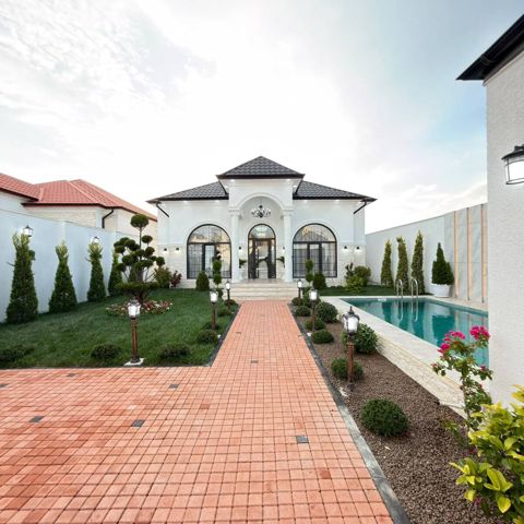 Satılır 4 otaqlı həyət evi/bağ evi 170 m² — Bakı
