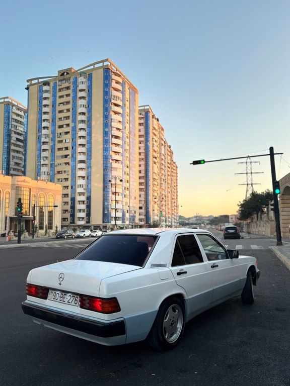 Mercedes 190, 2.0 L, 1990 il, 600 000 km 90-BE-276 — Avtomobillər, Bakı (9)